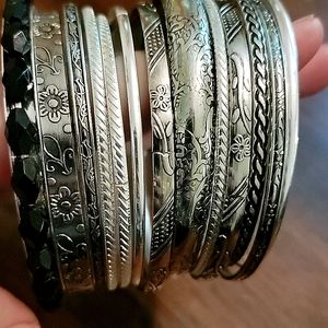 13 hard ring bracelets Bundle !! Hard metal silver